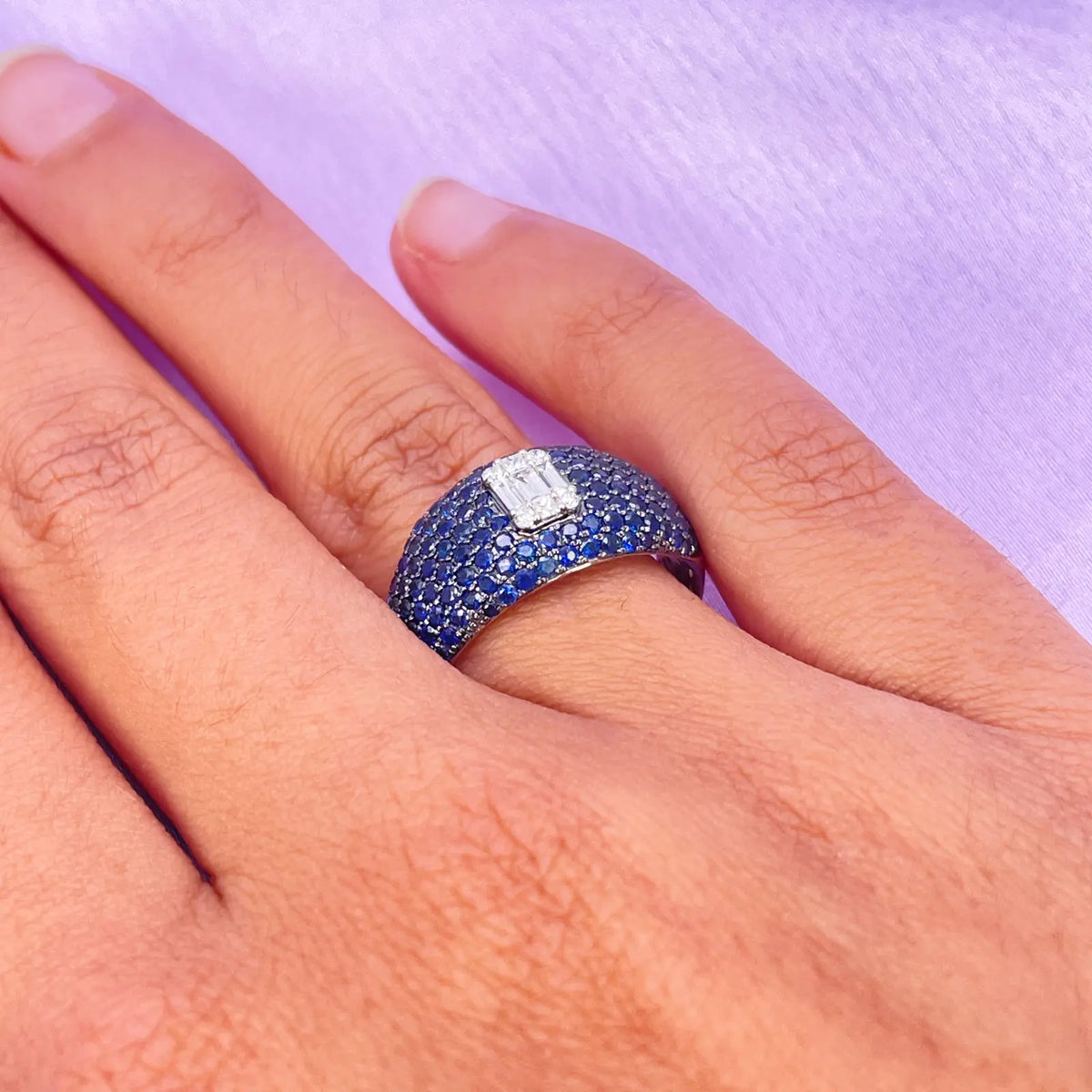18ct White Gold Natural Sapphire & Diamond Cluster Cocktail Dome Ring 1.60ct Diamond Ring