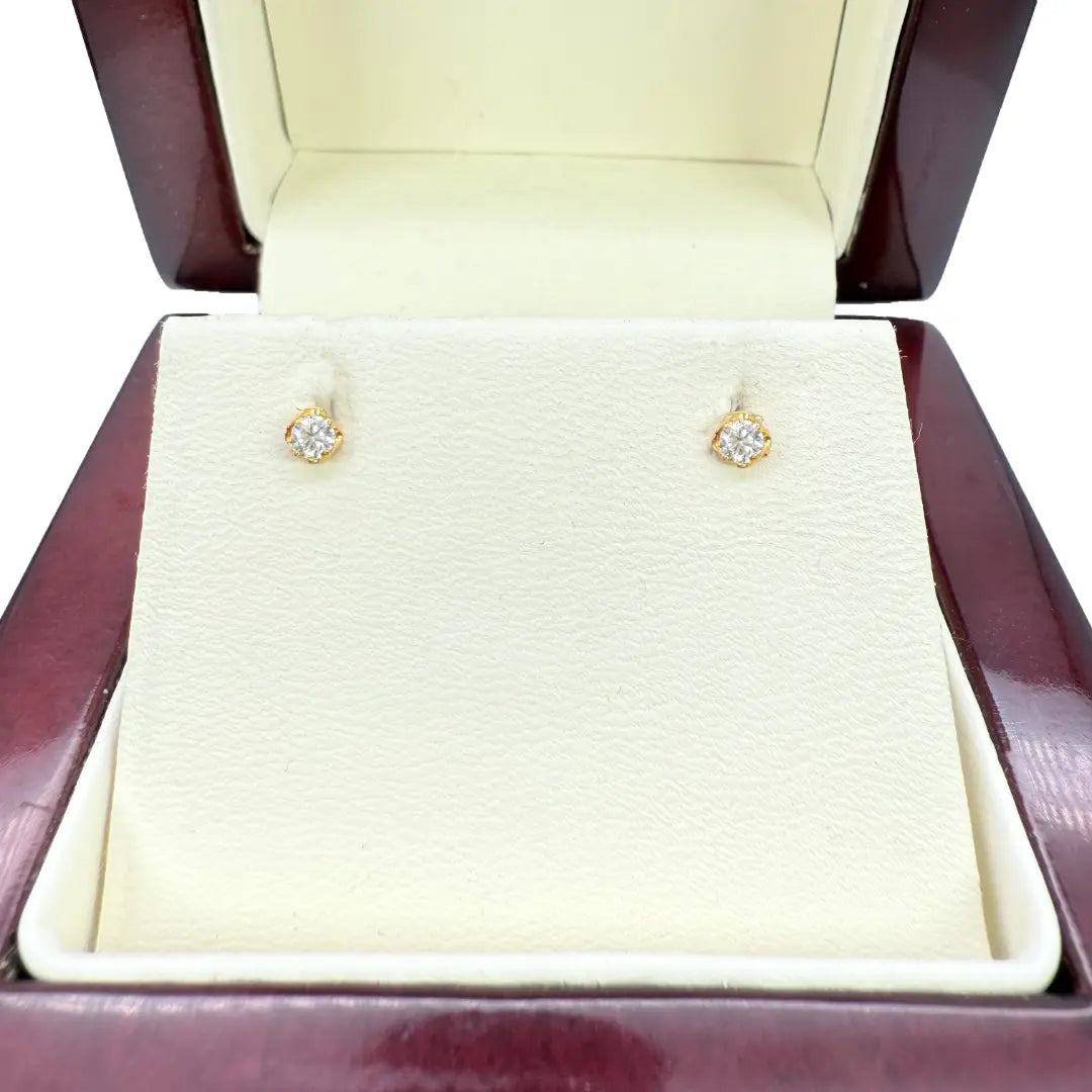22ct Yellow Gold Children's Stud Earrings, Tragus, Helix Or 2nd Lobe (2.5/3.0mm)
