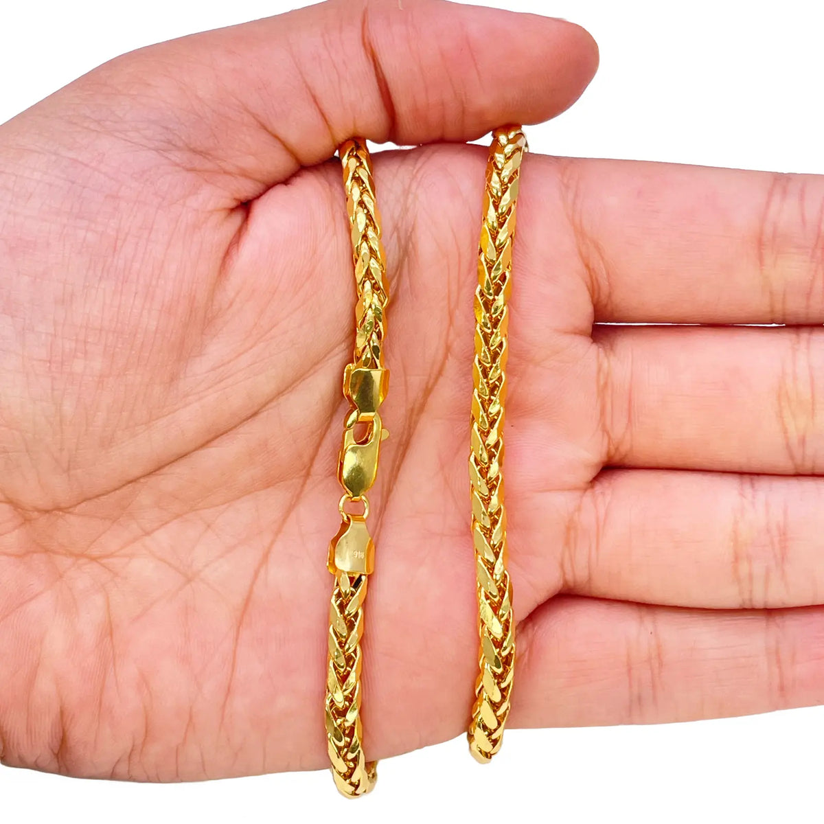 22ct Yellow Gold Lightweight Hollow Spiga Chain Necklace 21.5 inches 3.9mm Width Gold Chain