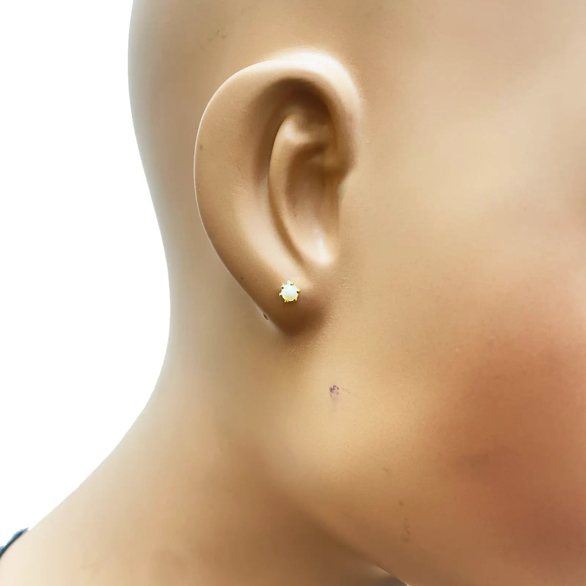 22ct Yellow Gold Children's Freshwater Pearl Claw Stud Earrings 4.3mm