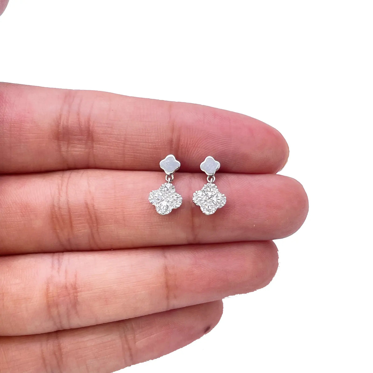 14ct White Gold Diamond Clover Drop Cluster Stud Earrings 0.21ct 