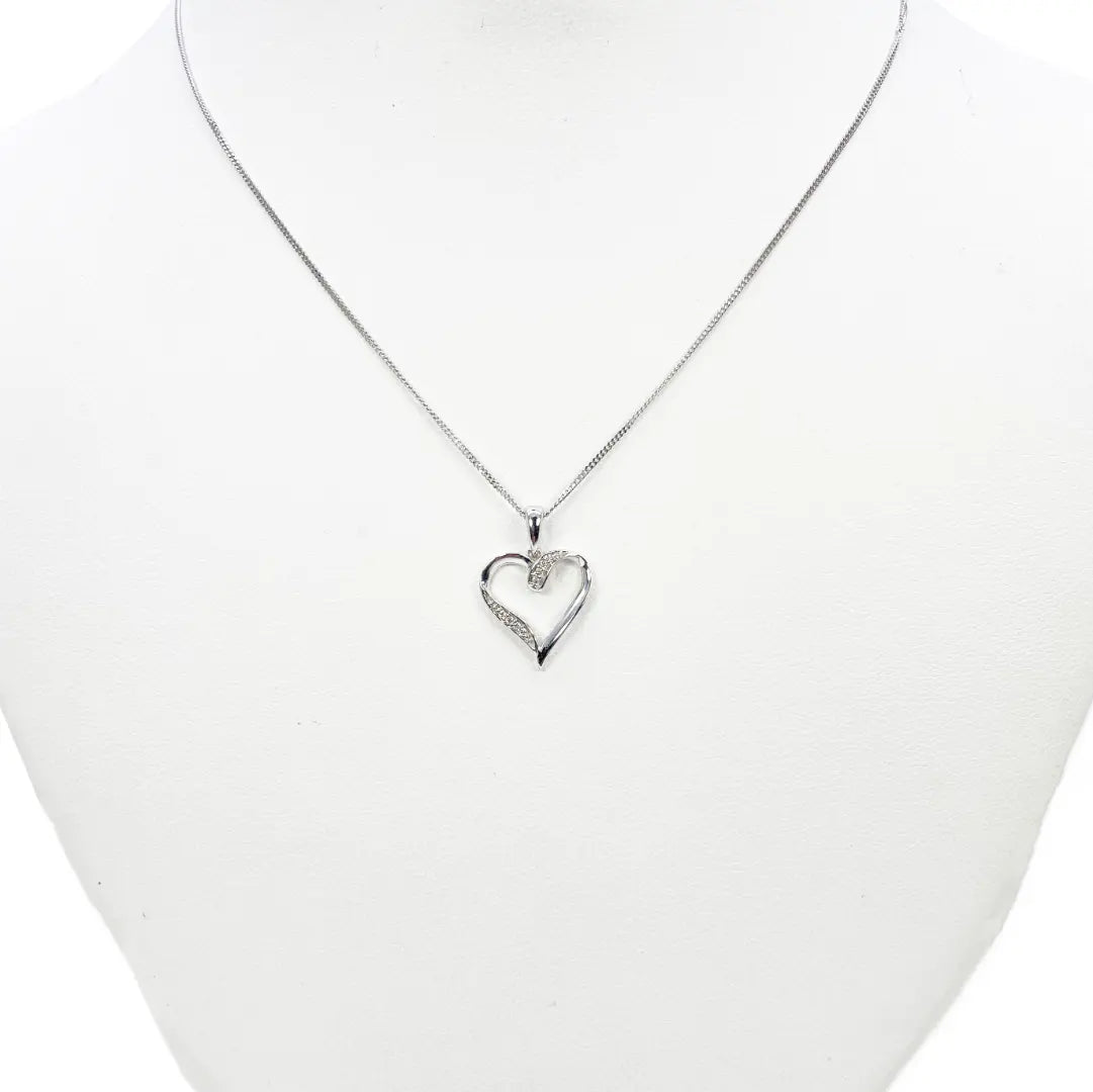 14ct White Gold Diamond Open Heart Pendant 0.03ct & 16 inch Chain Necklace 