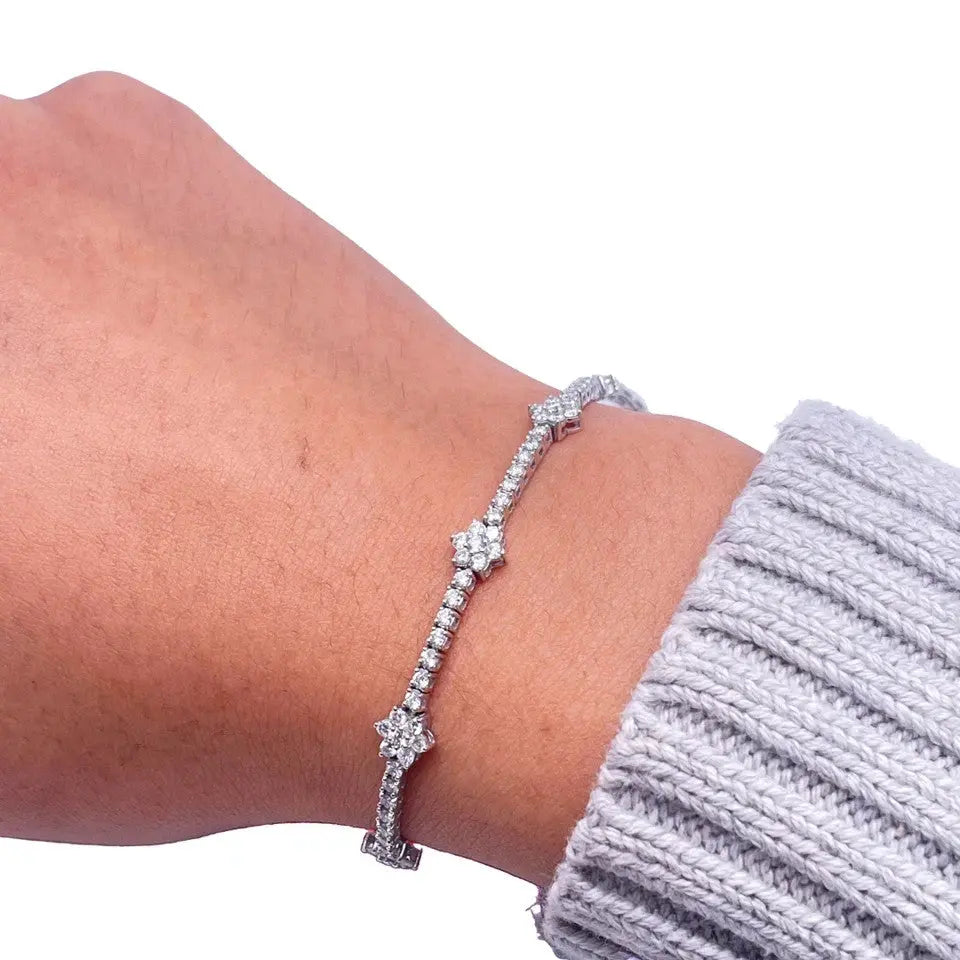 14ct White Gold Flower Shaped Tennis Bracelet 1.50ct 7 Inches  Diamond Bracelet