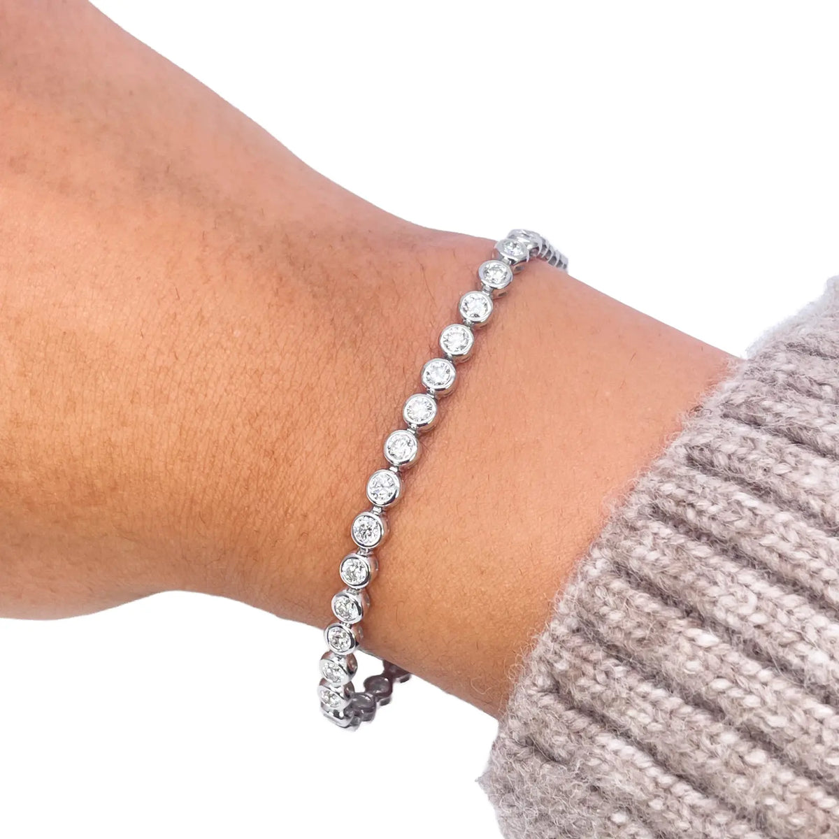 14ct White Gold Natural Diamond Bezel Tennis Bracelet 3.95ct 7 inches  Diamond Bracelets
