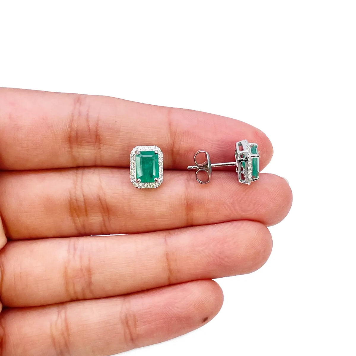 14ct White Gold Natural Emerald & Round Diamond Rectangle Stud Earrings 2.20ct  Diamond earring