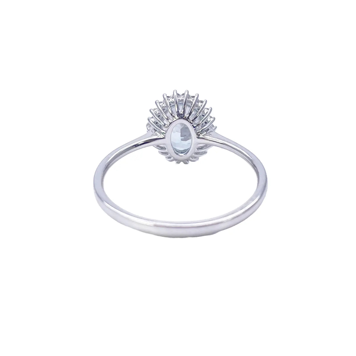 14ct White Gold  Natural Oval-Cut Aquamarine & Round Diamond Ring 0.94ct  Diamond Ring
