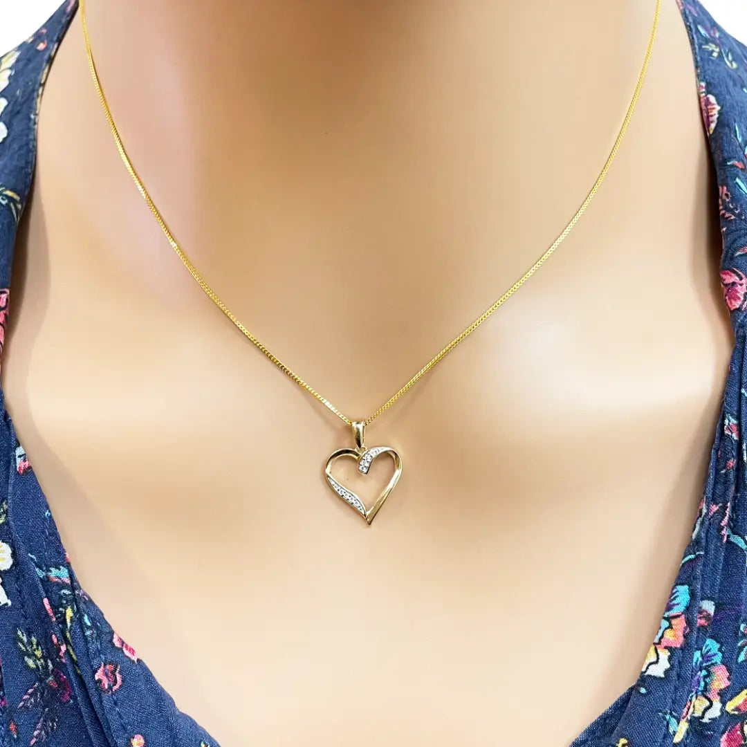 14ct Yellow Gold Diamond Open Heart Pendant 0.03ct & 16 inch Chain Necklace 