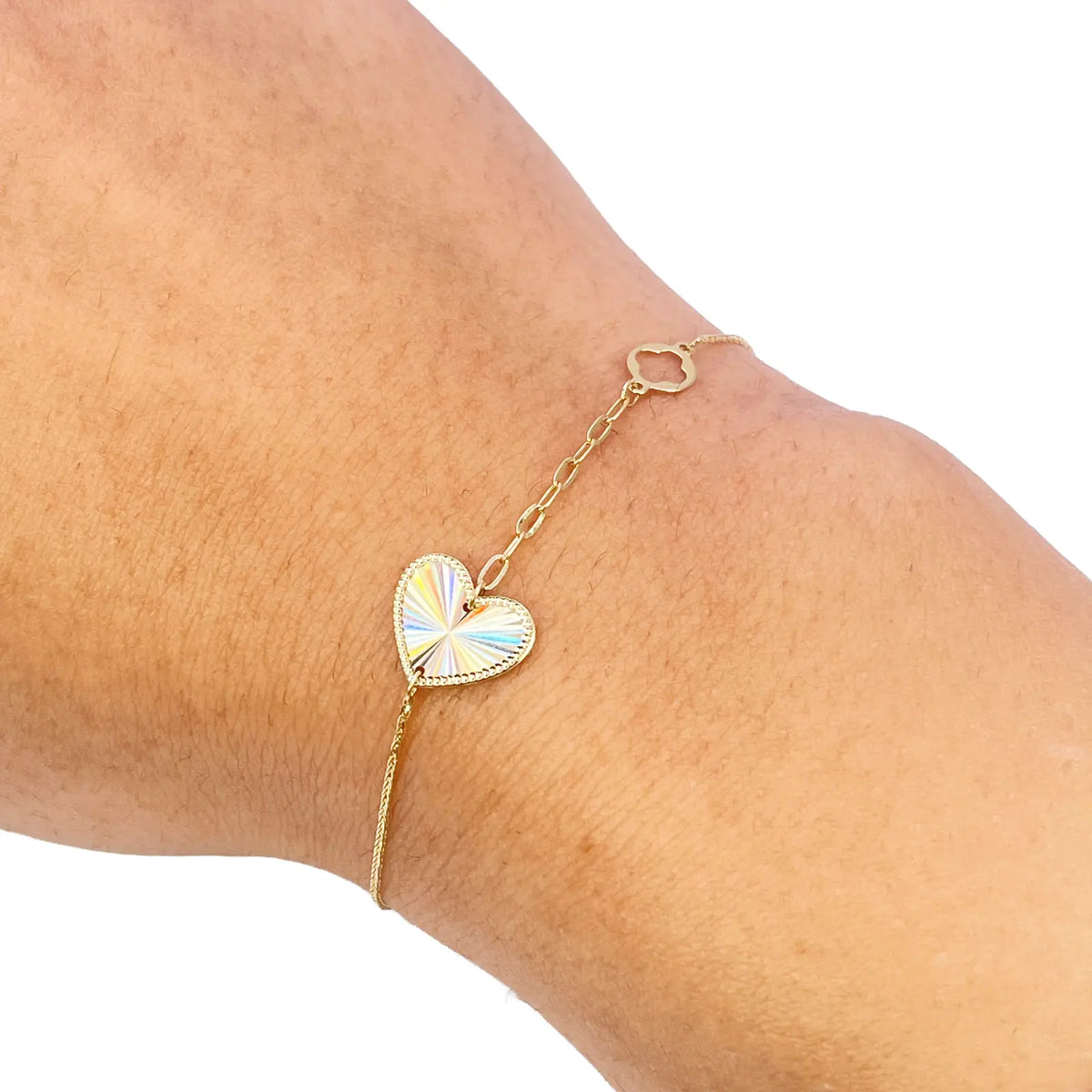 18ct Gold Heart Bracelet High Polished Spiga Chain 7.5 Inches 