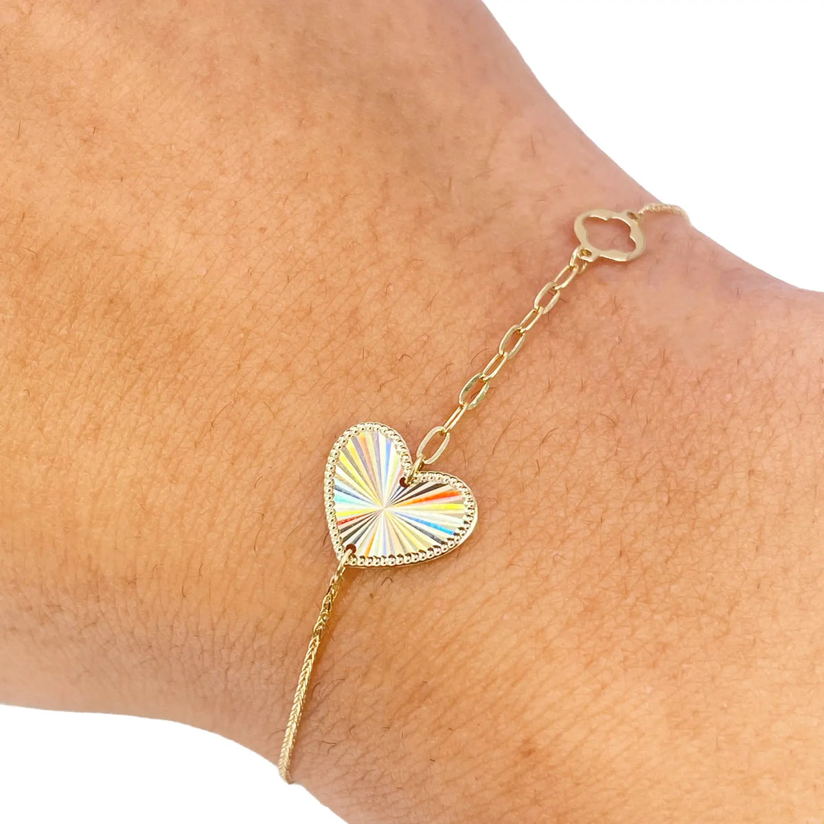 18ct Gold Heart Bracelet High Polished Spiga Chain 7.5 Inches 
