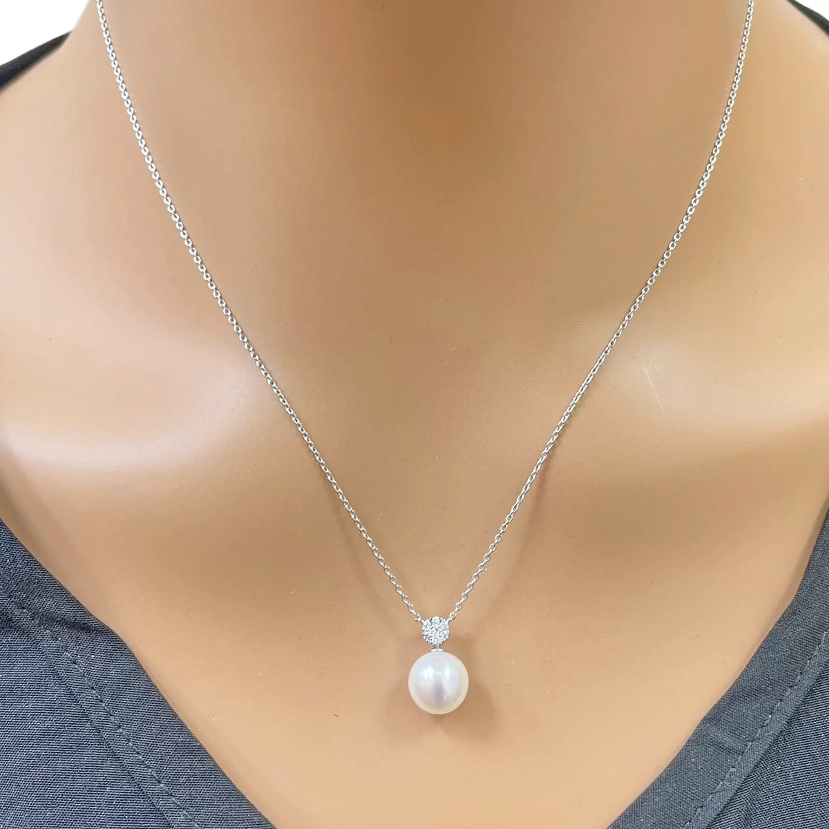 18ct Gold Natural Freshwater Pearl & Diamond Pendant Necklace 0.05ct 17 Inches 