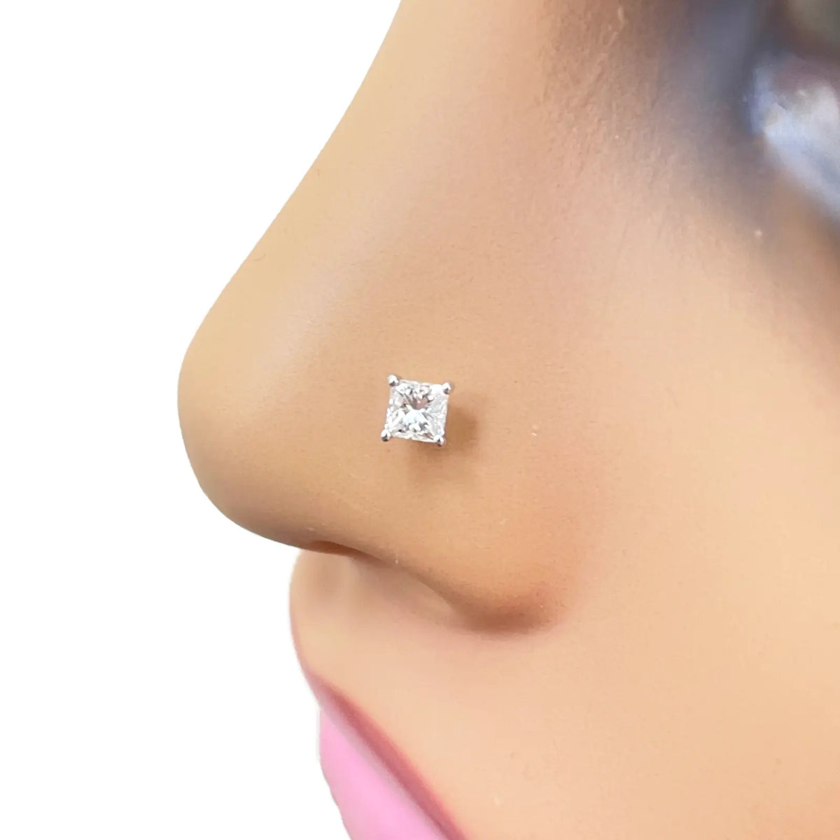 18ct Gold Natural Princess Diamond Nose Stud Pin 0.20ct 4 Claw Certified  Body Piercing