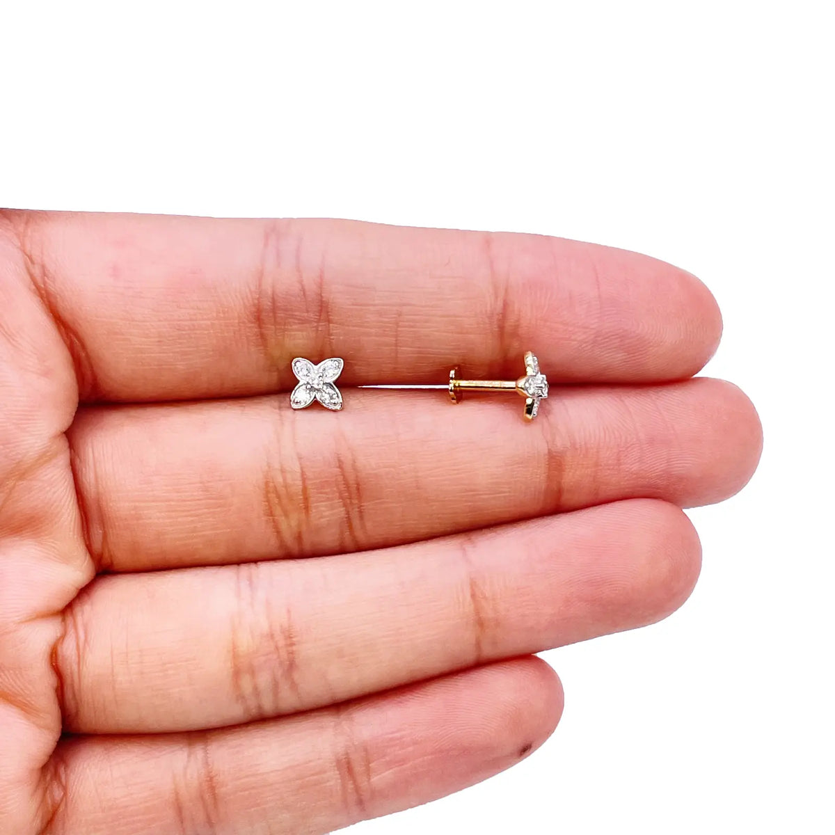 18ct Gold Natural Round Diamond Flower Childrens Stud Earrings 0.14ct 