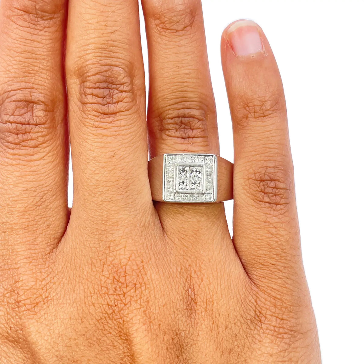 18ct White Gold 1.00ct Natural Diamond Princess Cut Invisible Gents Signet Ring  Diamond Ring