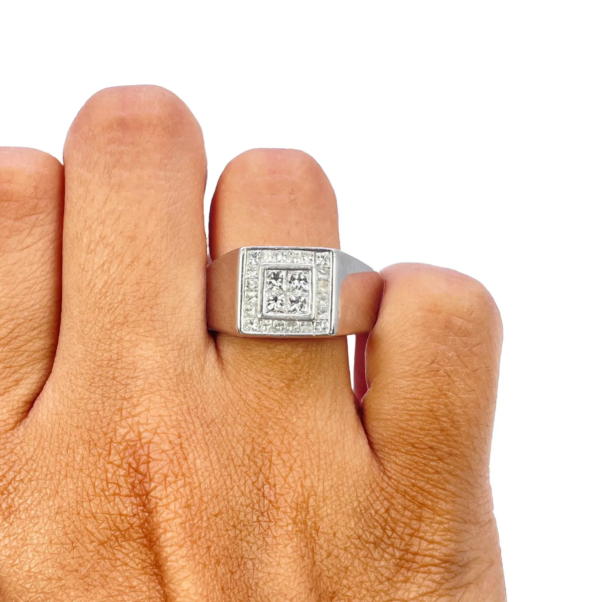 18ct White Gold 1.00ct Natural Diamond Princess Cut Invisible Gents Signet Ring  Diamond Ring