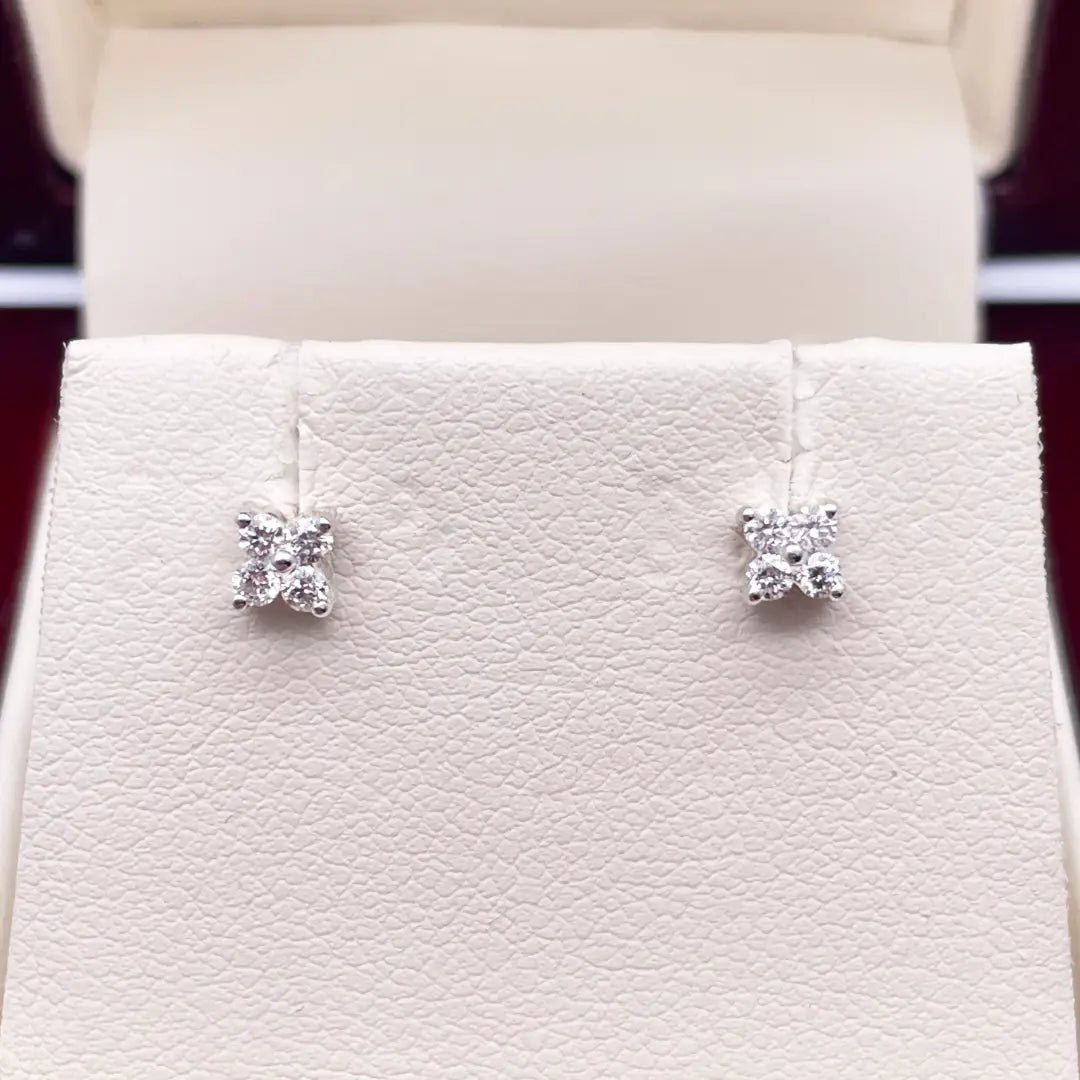 18ct White Gold 4-Claw Natural Diamond Children's Flower Stud Earrings 0.14ct 