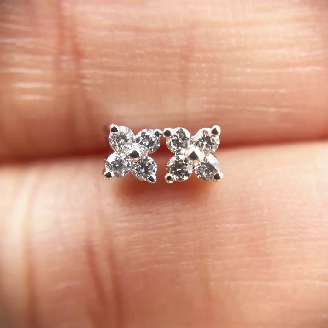 18ct White Gold 4-Claw Natural Diamond Children's Flower Stud Earrings 0.14ct 