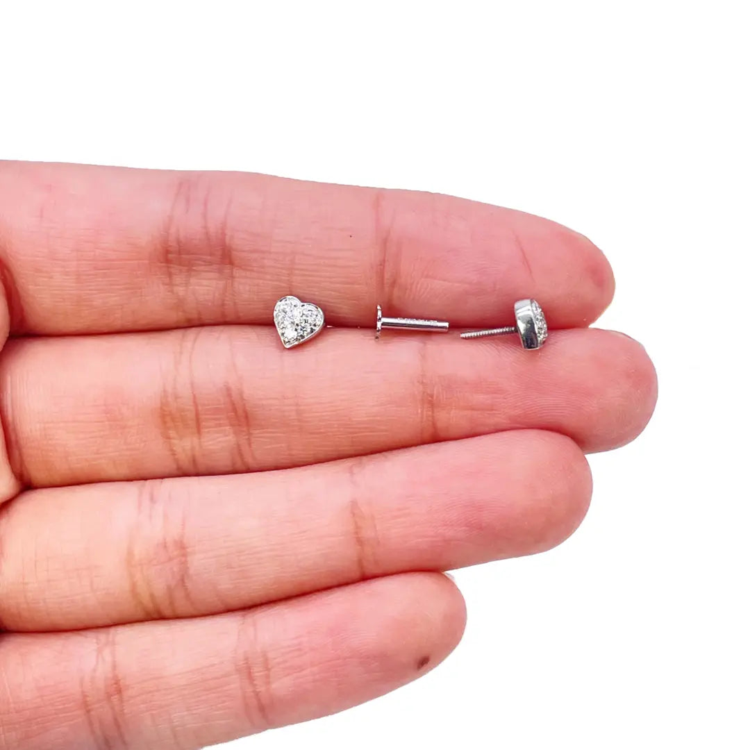 18ct White Gold Childrens Round Natural Diamond Heart Shape Stud Earrings 0.14ct 