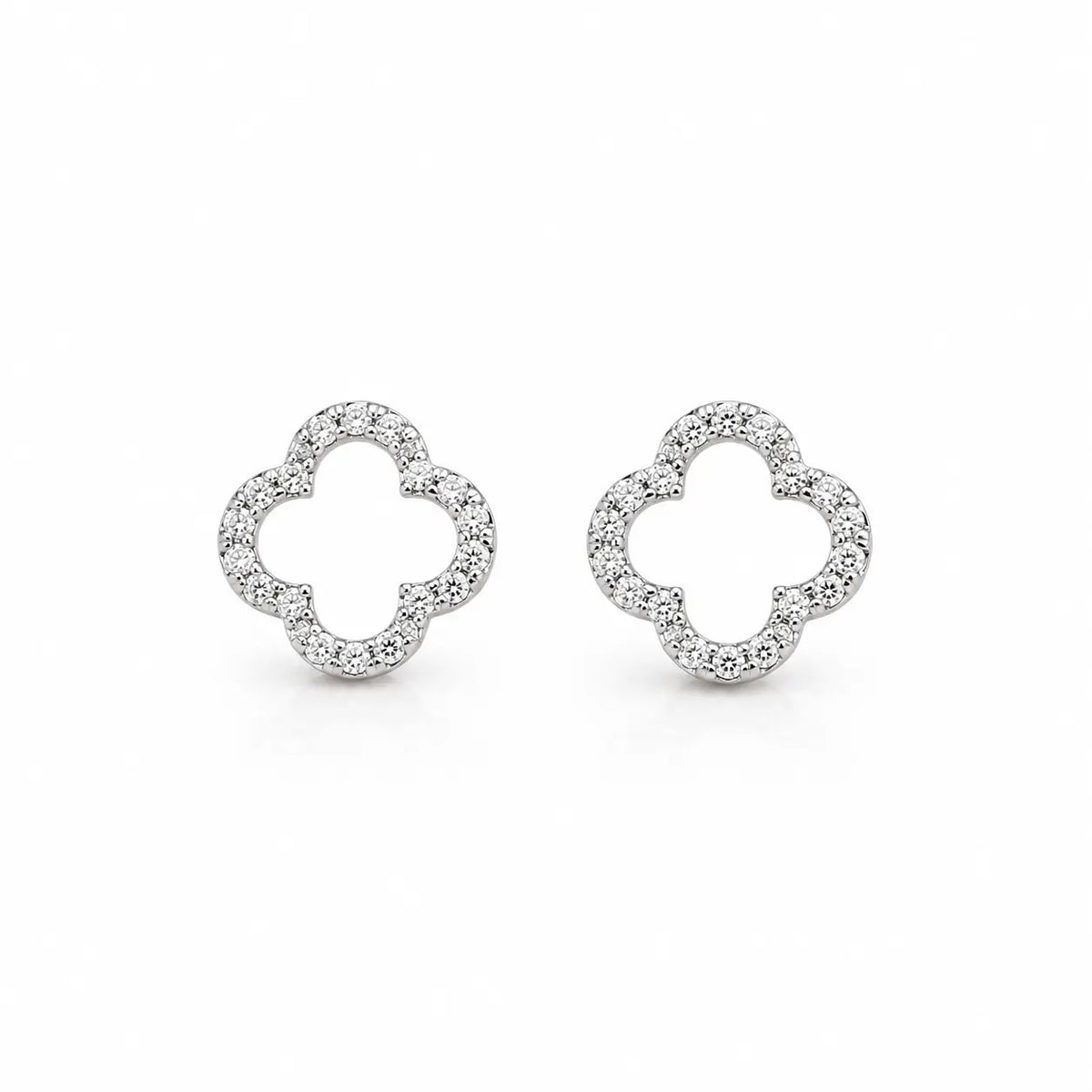 18ct White Gold Diamond Clover Cluster Stud Earrings 0.31ct  Diamond earring