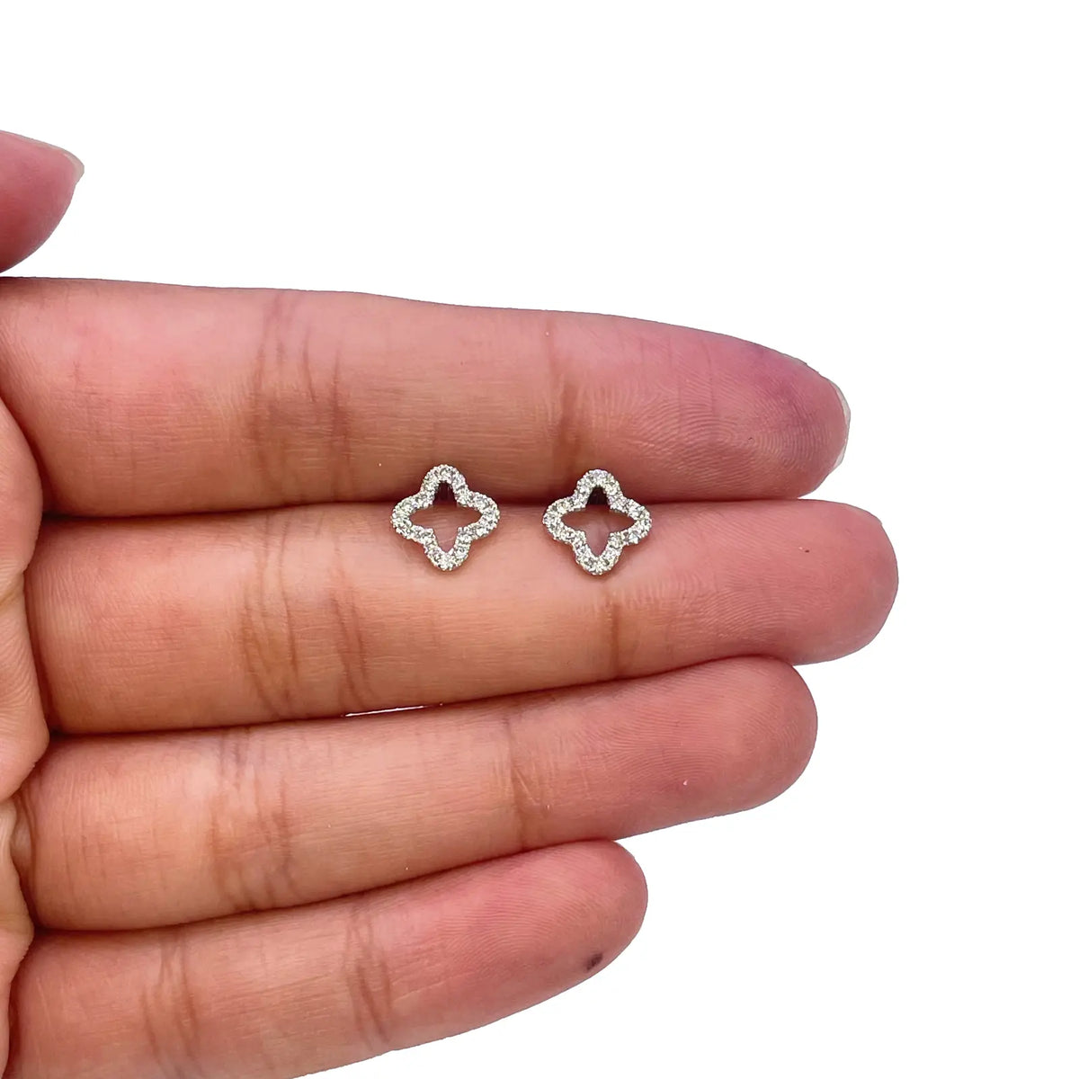 18ct White Gold Diamond Clover Stud Earrings 0.23ct 