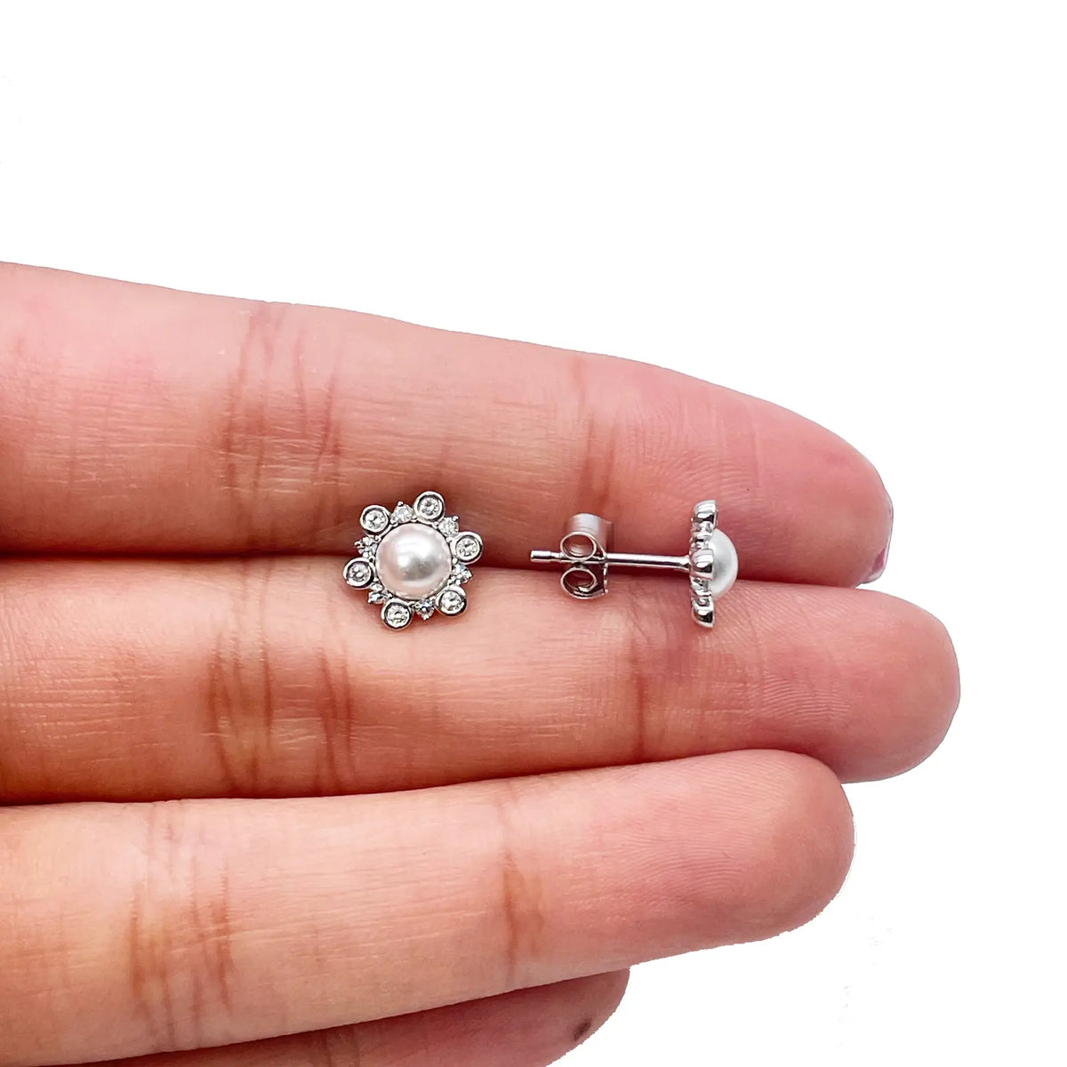 18ct White Gold Diamond & Freshwater Pearls Flower Necklace/Earrings Set 2.62ct 