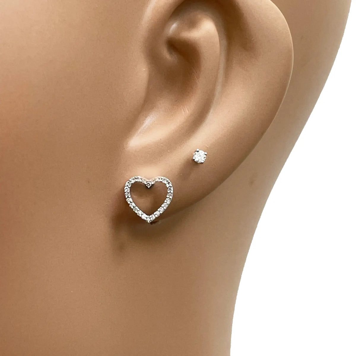 18ct White Gold Heart Natural Diamond Stud Earrings 0.15ct 