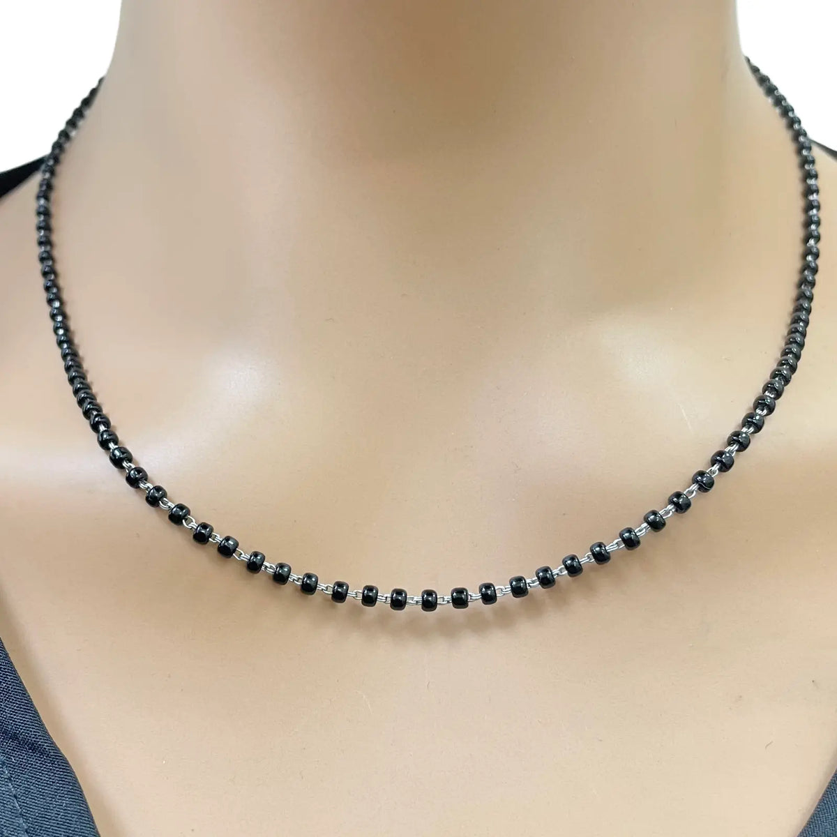 18ct White Gold Mangalsutra Chain Black Beaded Necklace 18 Inches 2.7mm Width¬† Mangalsutra Chains