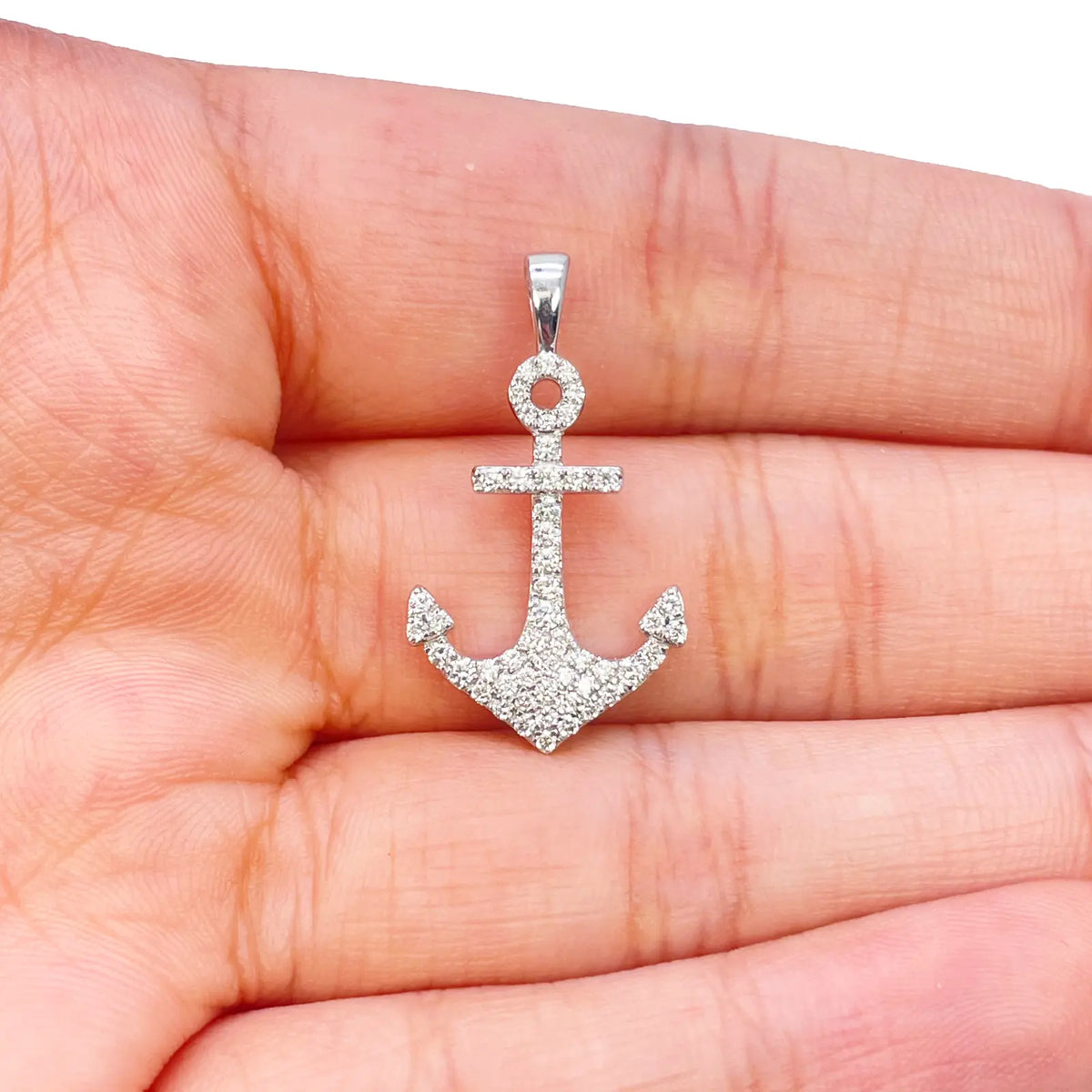 18ct White Gold Natrual Diamond Anchor Sailor Pendant 0.30ct (25mm x 14mm) 