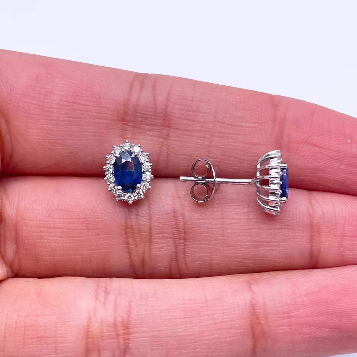 18ct White Gold Natural Blue Sapphire & Diamond Oval Cluster Earrings 1.30ct 