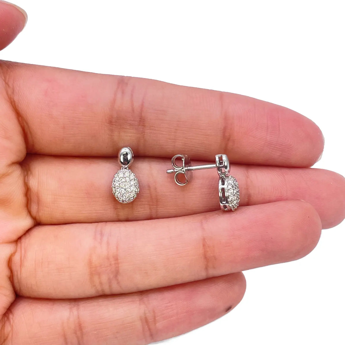 18ct White Gold Natural Diamond Oval Drop/Dangle Stud Earrings 0.30ct 