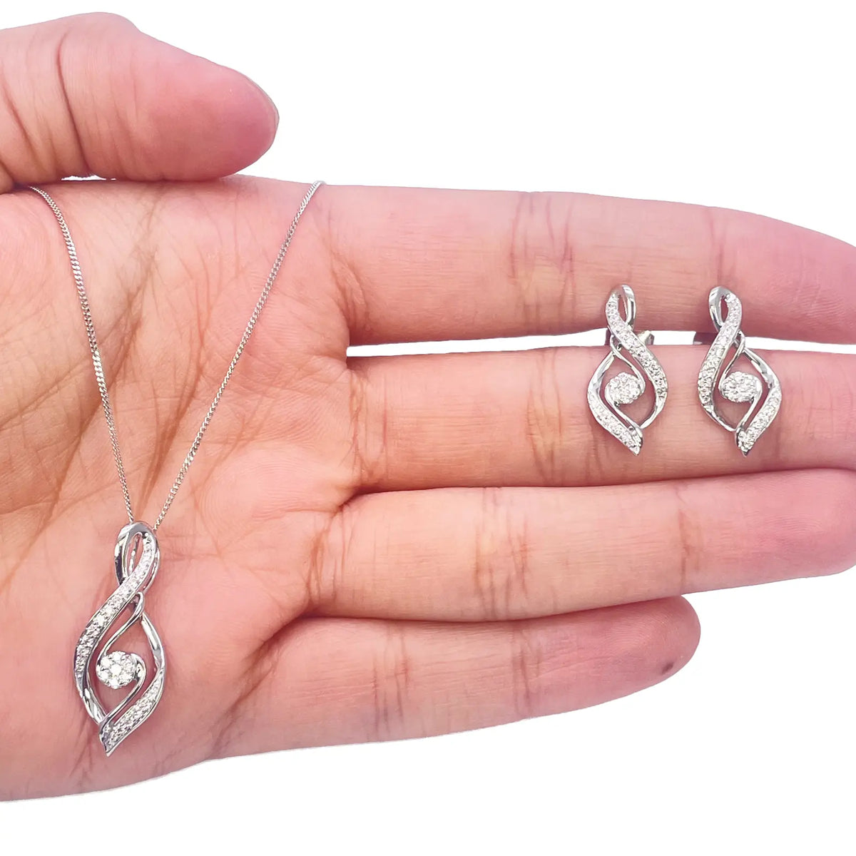 18ct White Gold Natural Diamond Twisted Pendant Chain & Earrings Set 0.55ct 