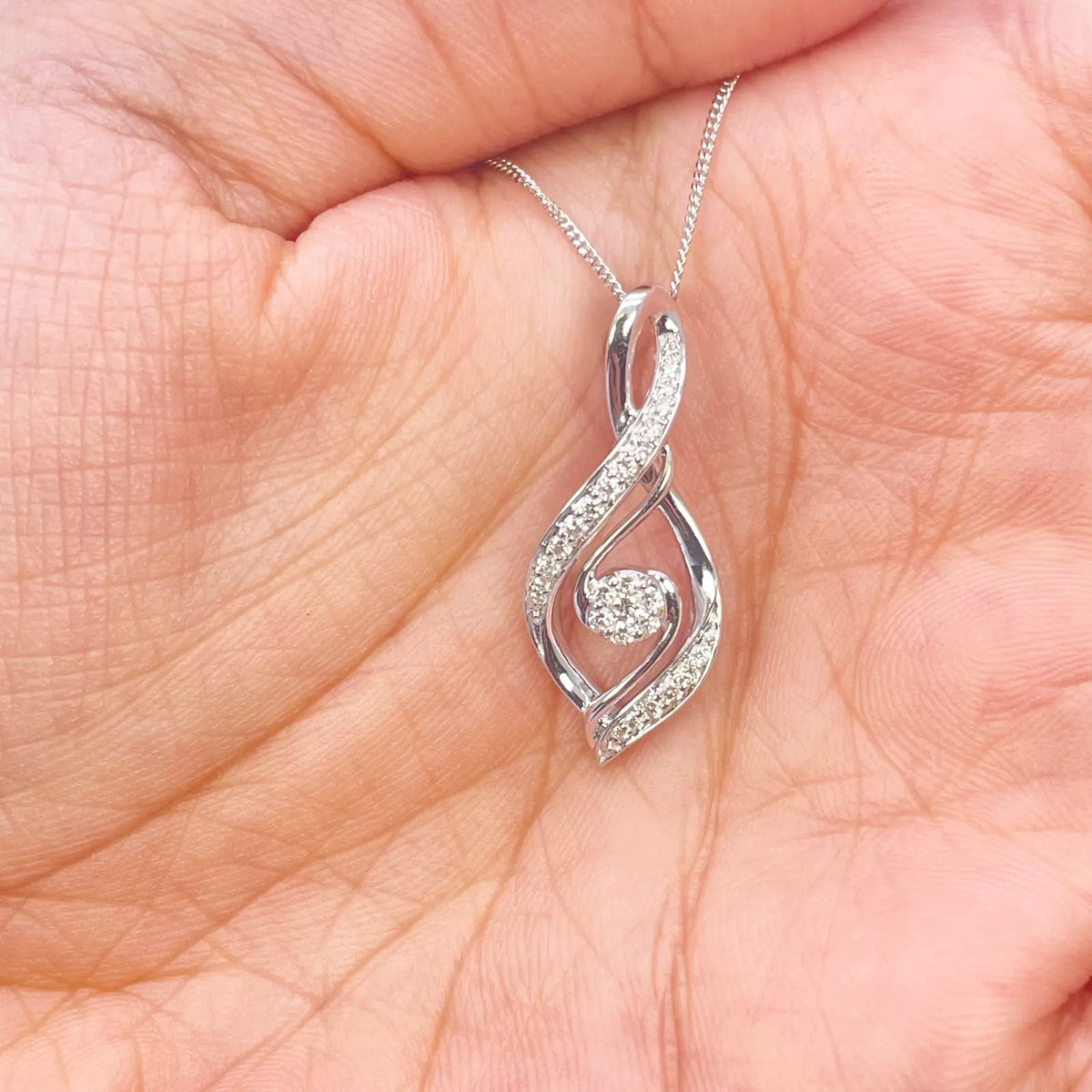 18ct White Gold Natural Diamond Twisted Pendant Chain & Earrings Set 0.55ct 