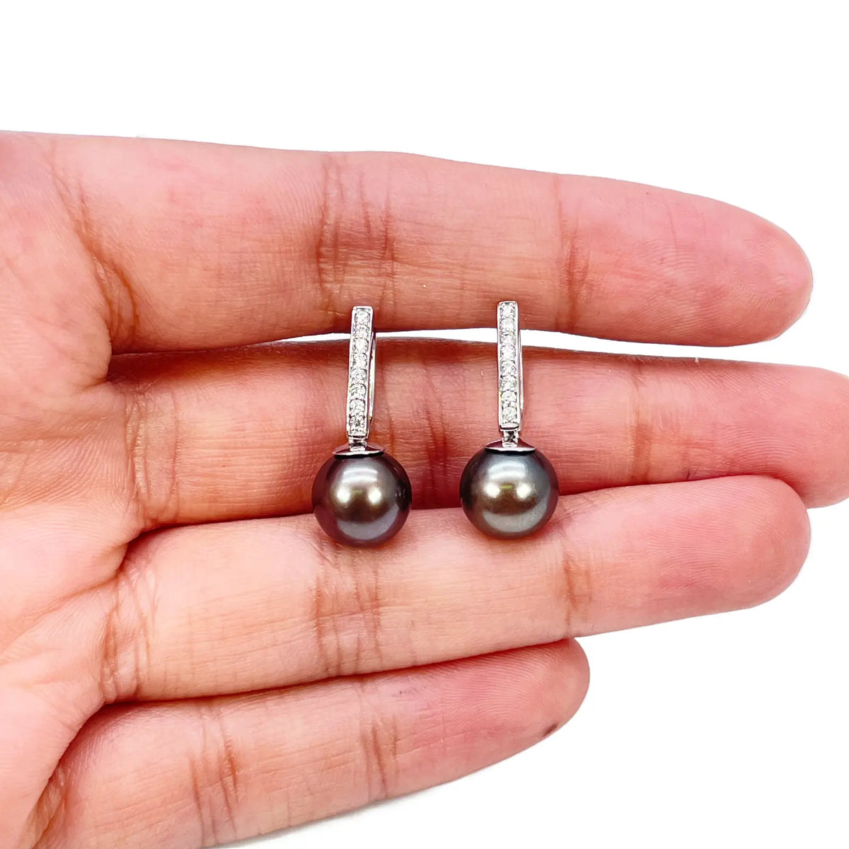 18ct White Gold Natural Diamonds & Freshwater Black Pearl Hoop Earrings 0.10ct  Gold earring