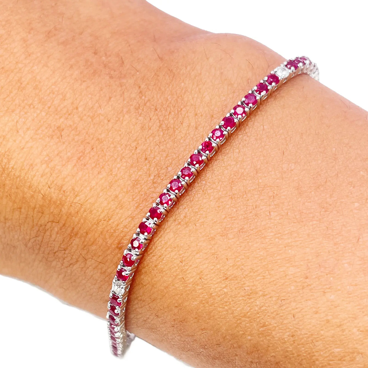 18ct White Gold Natural Round Ruby & Diamond Tennis Bracelet 2.94ct 7 Inches  Diamond Bracelets