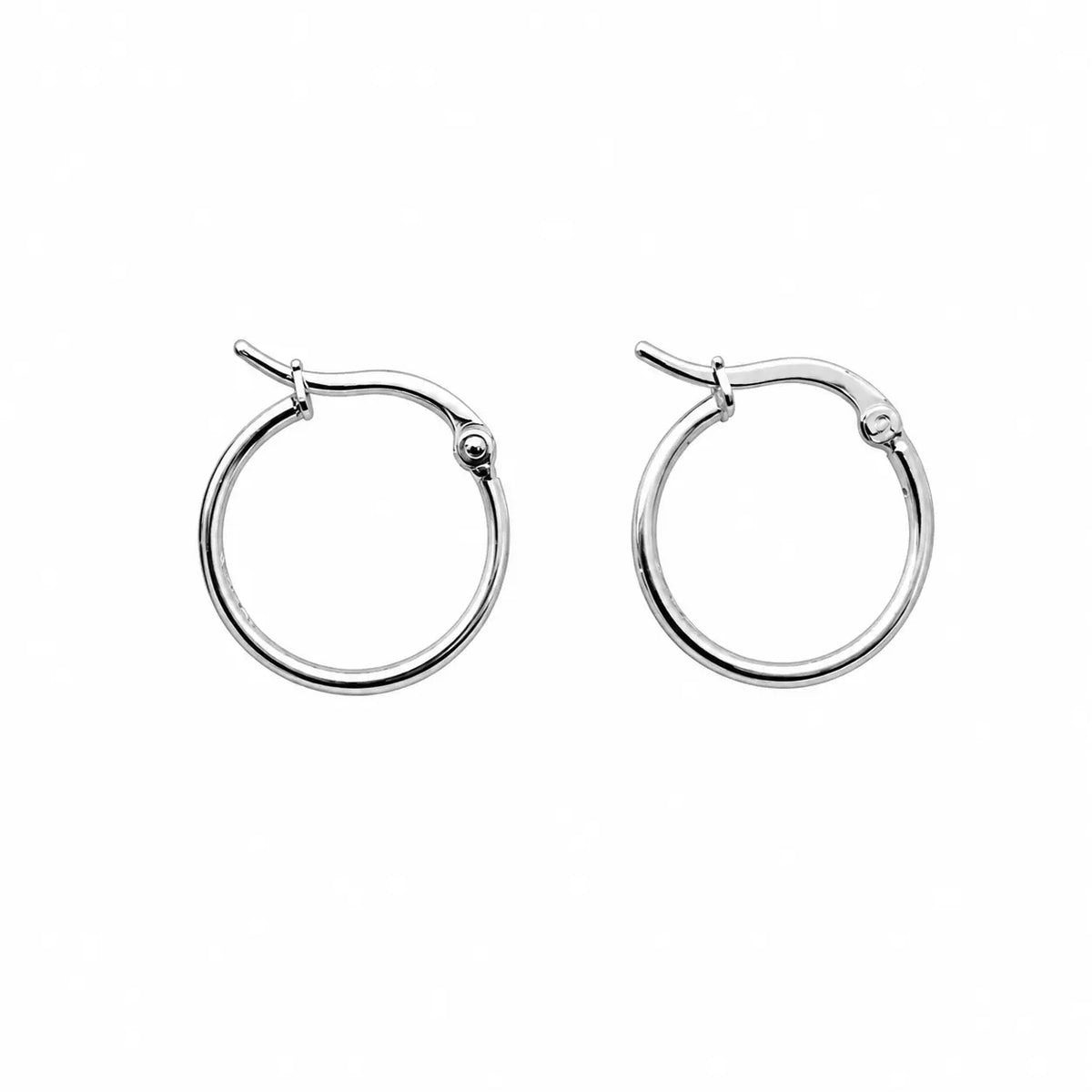 18ct White Gold Simple Round Hoop Earrings 15mm diameter 1.5gm  Gold earring