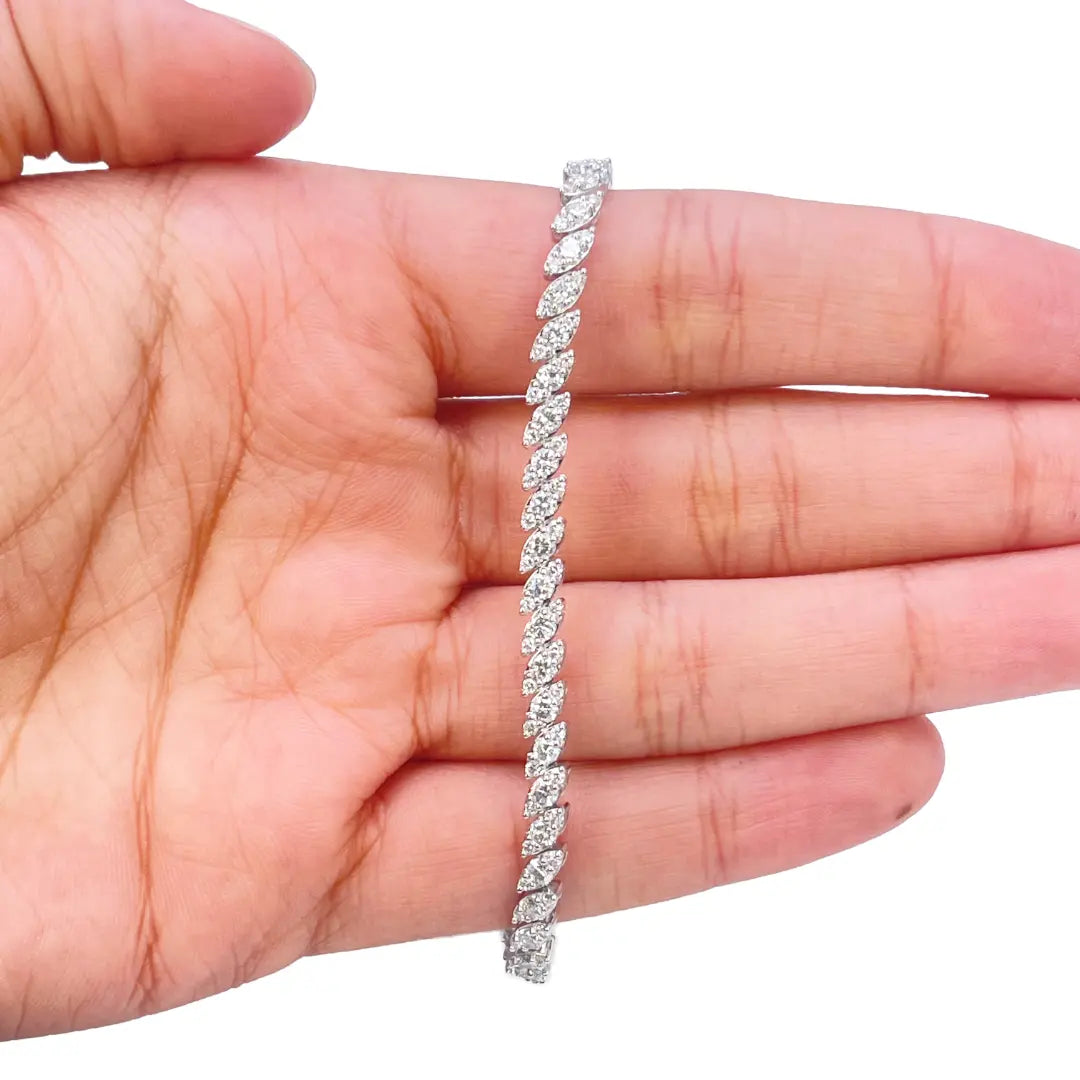 18ct White Gold & Natural Diamond Leaf Marquise Style Tennis Bracelet 3.21ct  Diamond Bracelets