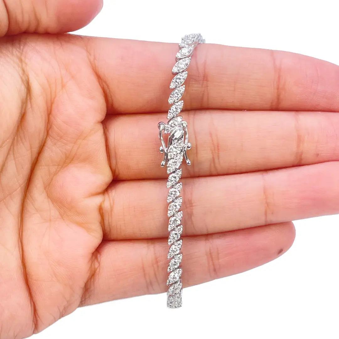 18ct White Gold & Natural Diamond Leaf Marquise Style Tennis Bracelet 3.21ct  Diamond Bracelets