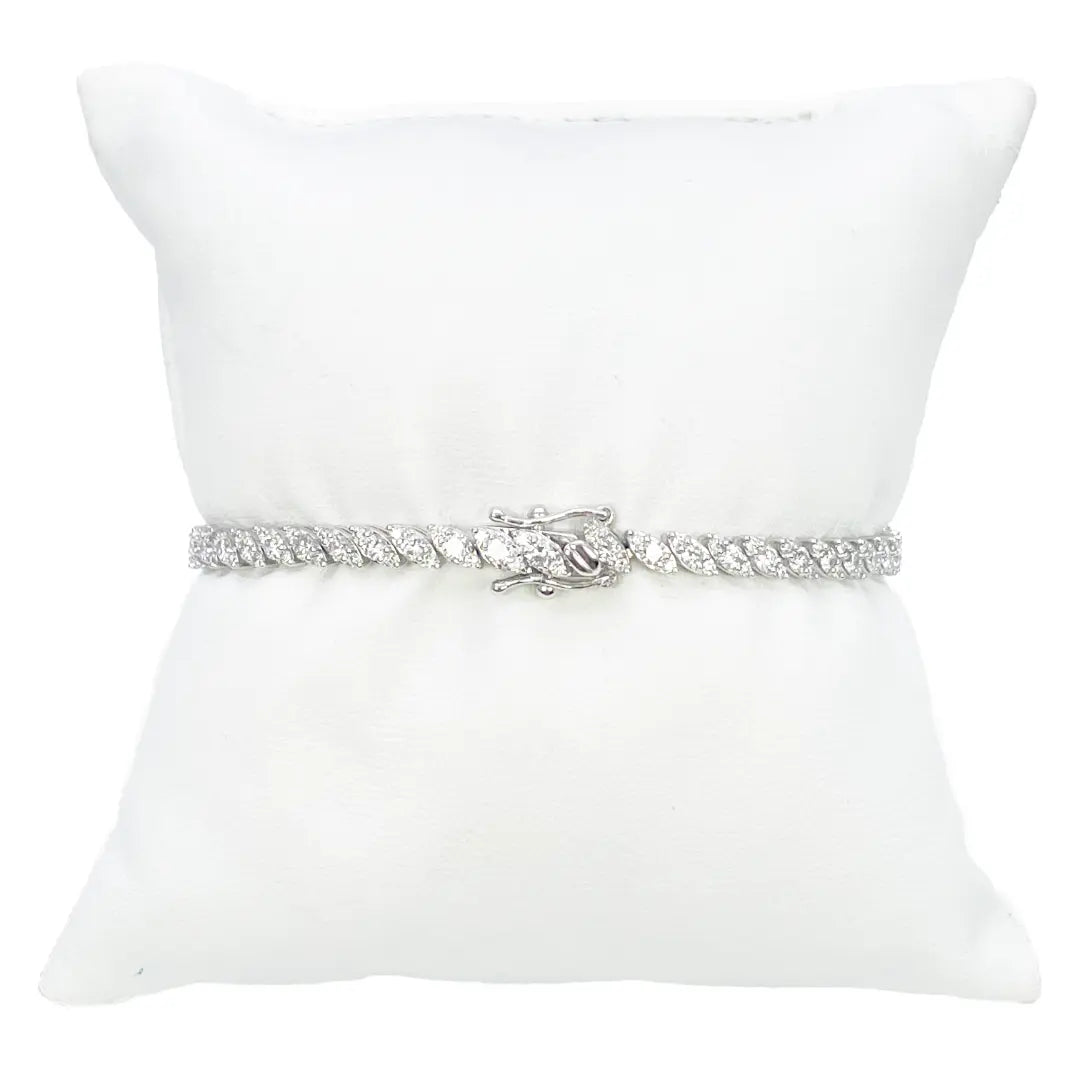 18ct White Gold & Natural Diamond Leaf Marquise Style Tennis Bracelet 3.21ct  Diamond Bracelets