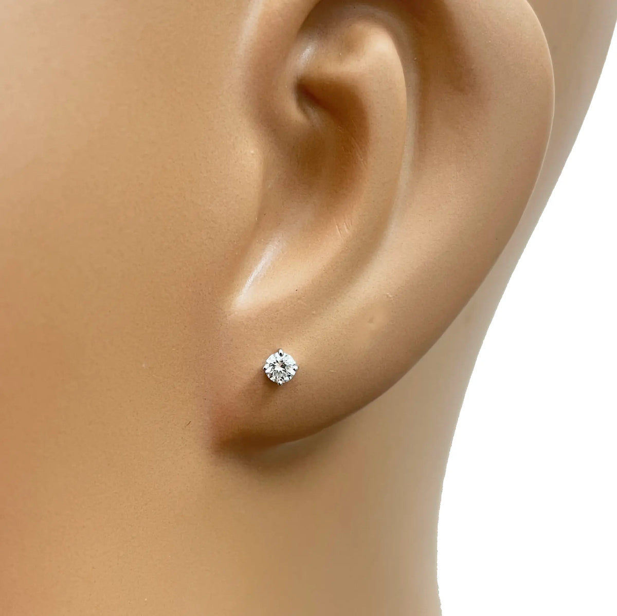 18ct White Or Yellow Gold Diamond Children's Earrings 0.20ct Child friendly 
