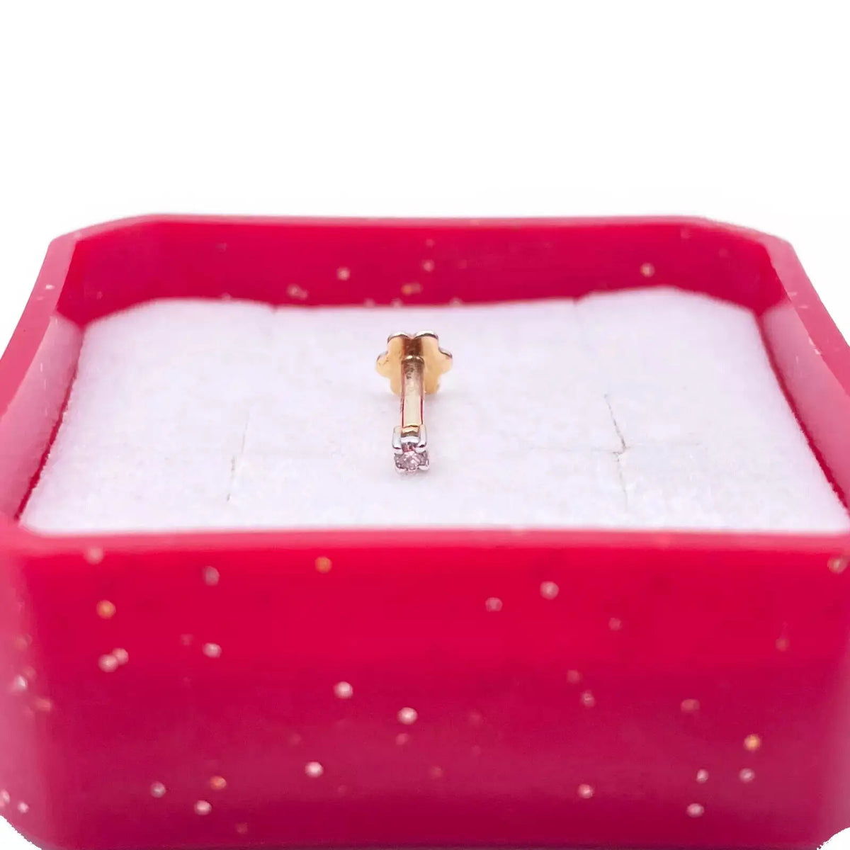 18ct White Or Yellow Gold Diamond Nose Stud Pin 0.02ct 4 claw 1.7mm Width  Body Piercings