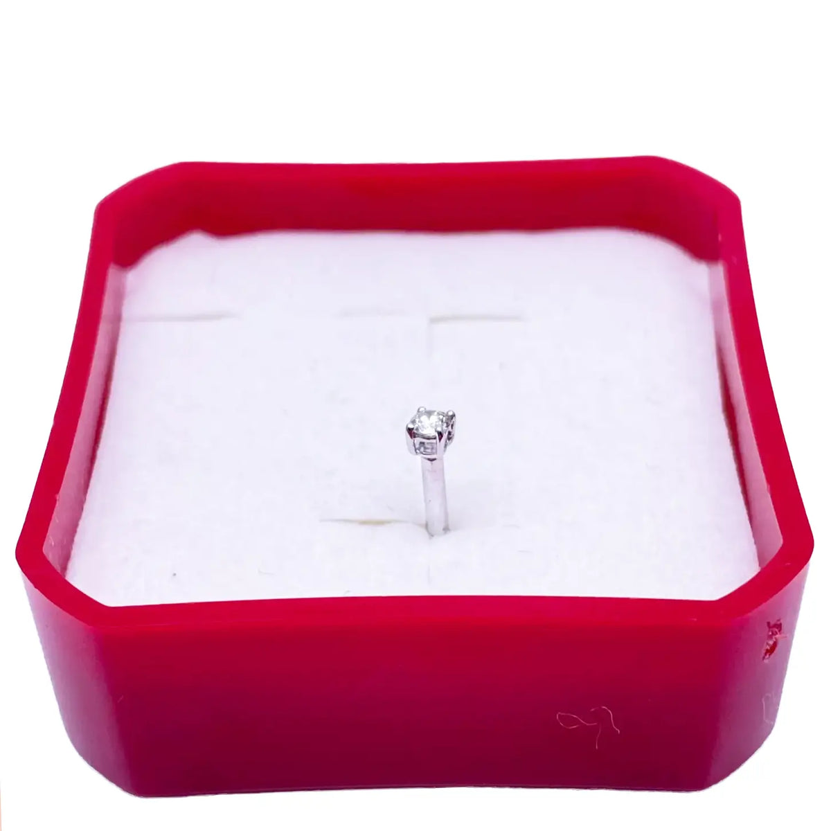 18ct White Or Yellow Gold Diamond Nose Stud Pin 0.05ct 4 claw 2.3mm Width  Body Piercings