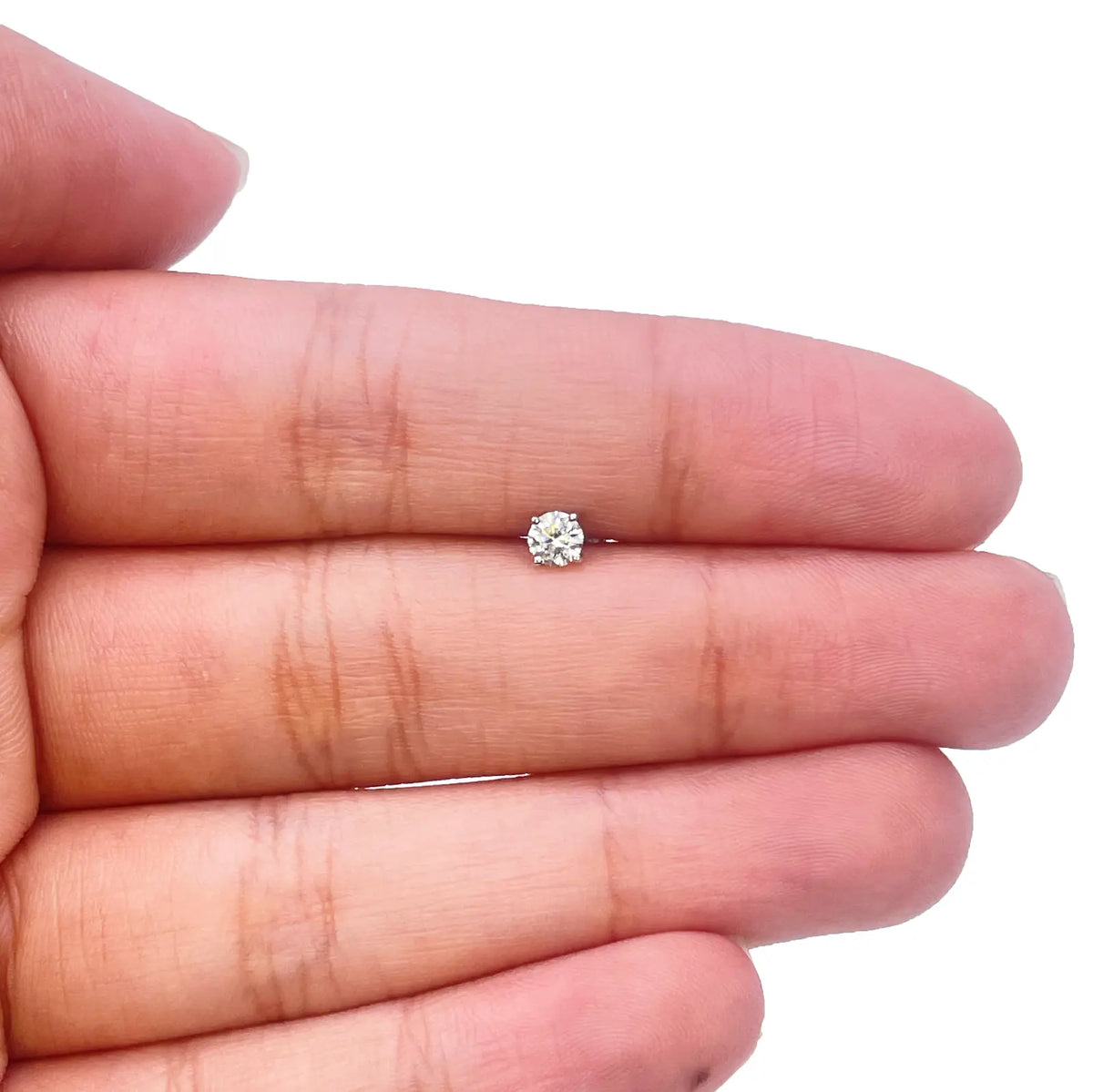 18ct White Or Yellow Gold Diamond Nose Stud Pin 0.15ct 4claw 3.4mm Width  Body Piercings