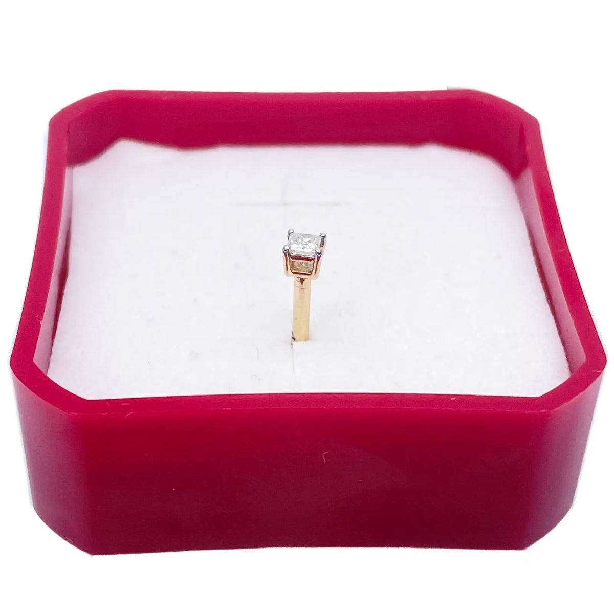 18ct White Or Yellow Gold Princess Diamond Nose Stud Pin 0.07ct 4 claw 2.8mm  Body Piercings