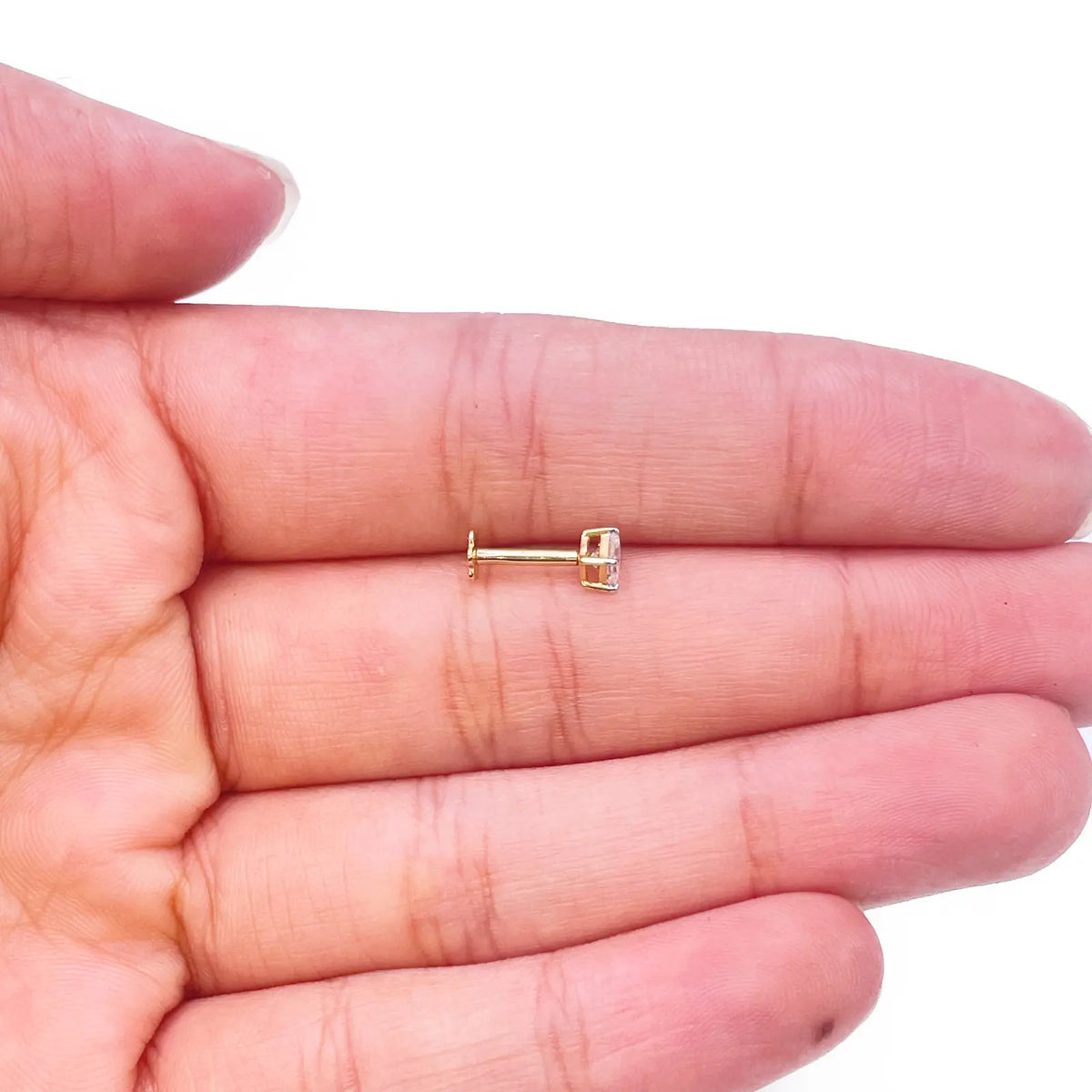 18ct White Or Yellow Gold Princess Diamond Nose Stud Pin 0.15ct 4 claw 3.4mm  Body Piercings