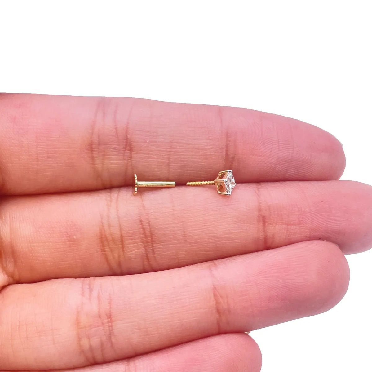 18ct White Or Yellow Gold Princess Diamond Nose Stud Pin 0.15ct 4 claw 3.4mm  Body Piercings