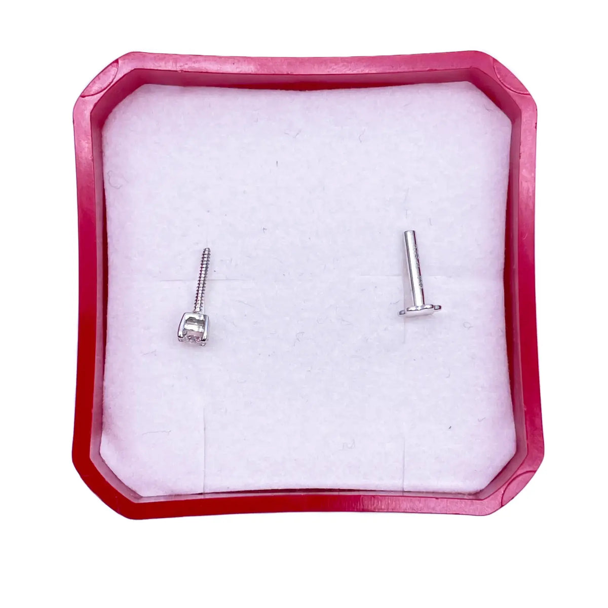 18ct White Or Yellow Gold Round Diamond Nose Stud Pin 0.10ct 4 claw 2.9mm  Body Piercings