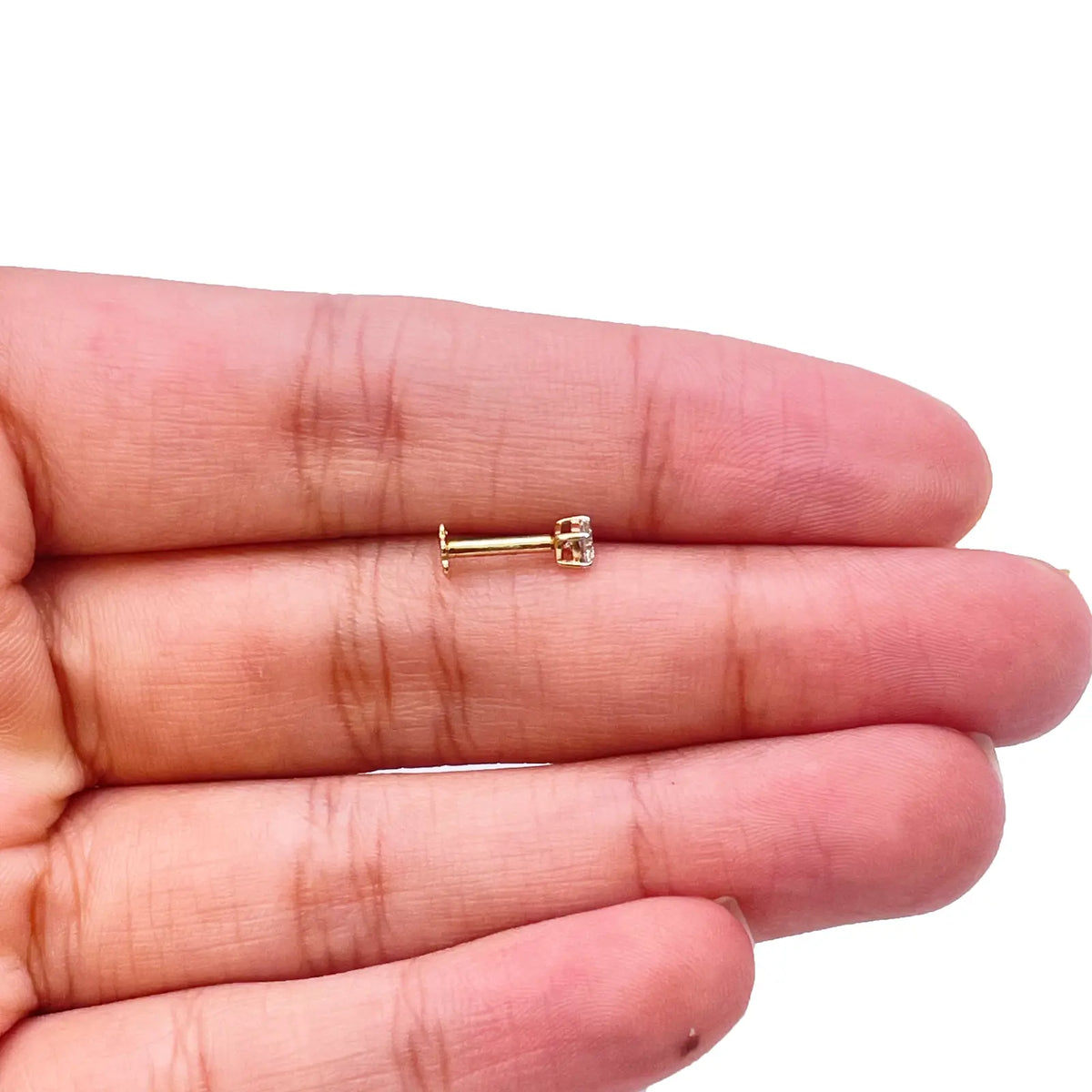 18ct White Or Yellow Gold Round Diamond Nose Stud Pin 0.10ct 4 claw 2.9mm  Body Piercings