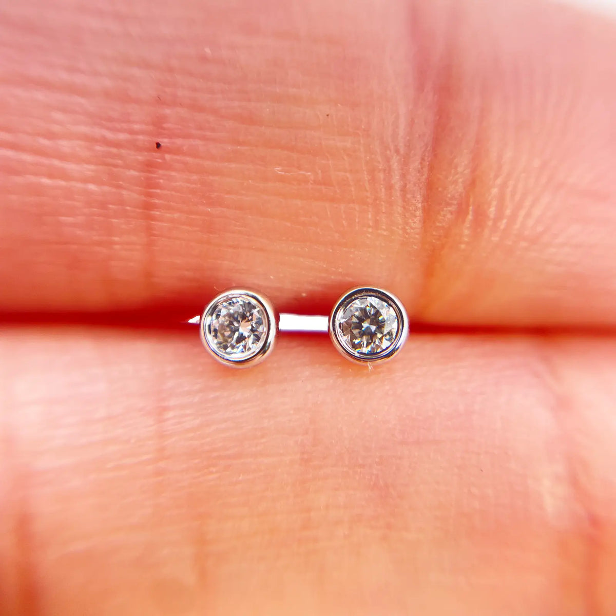 18ct White/Yellow Gold Diamond Bezel Children's Earrings 0.10ct 