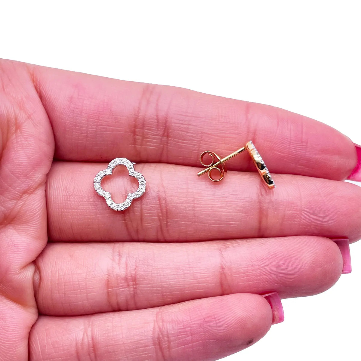 18ct Yellow Gold Diamond Clover Cluster Stud Earrings 0.31ct 