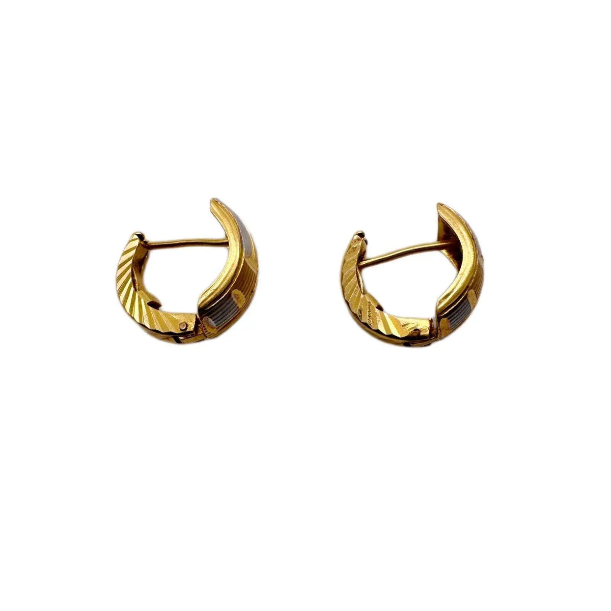 18ct Yellow Gold Diamond Cut Round Ball Earrings 