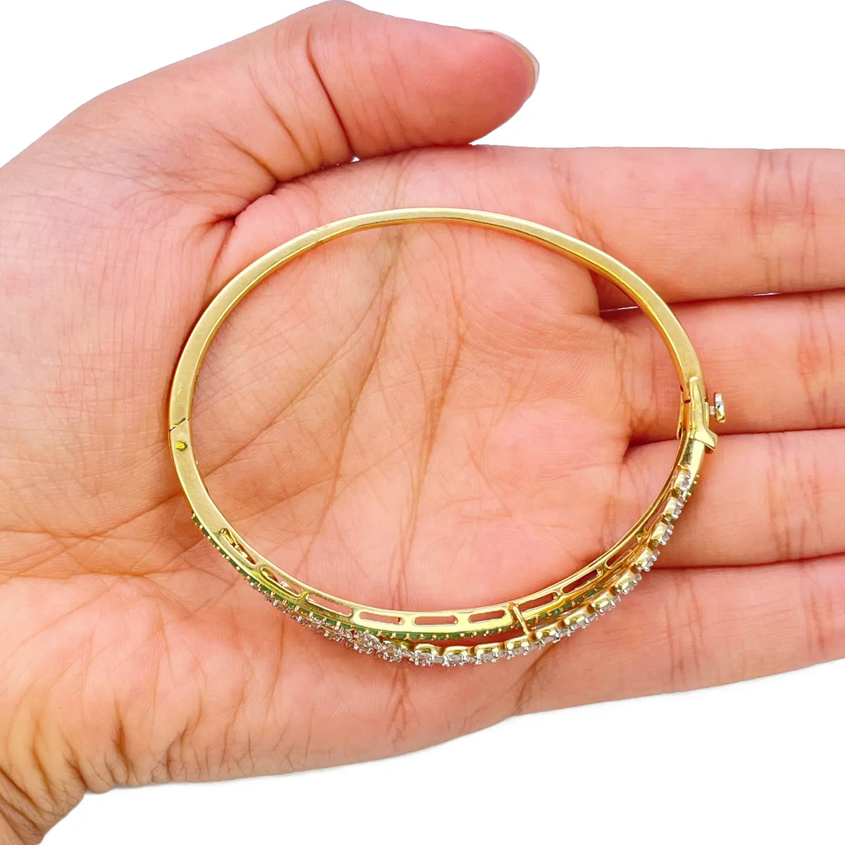 18ct Yellow Gold Diamond & Emerald Leaf Bangle Bracelet 2.17ct Diameter 2.2 Inch¬† Diamond Bracelets